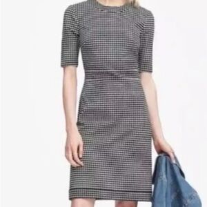 Banana Republic Gingham dress size 2